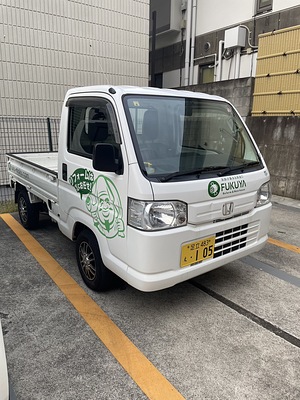 これから愛用するであろうMT車の軽トラックです。